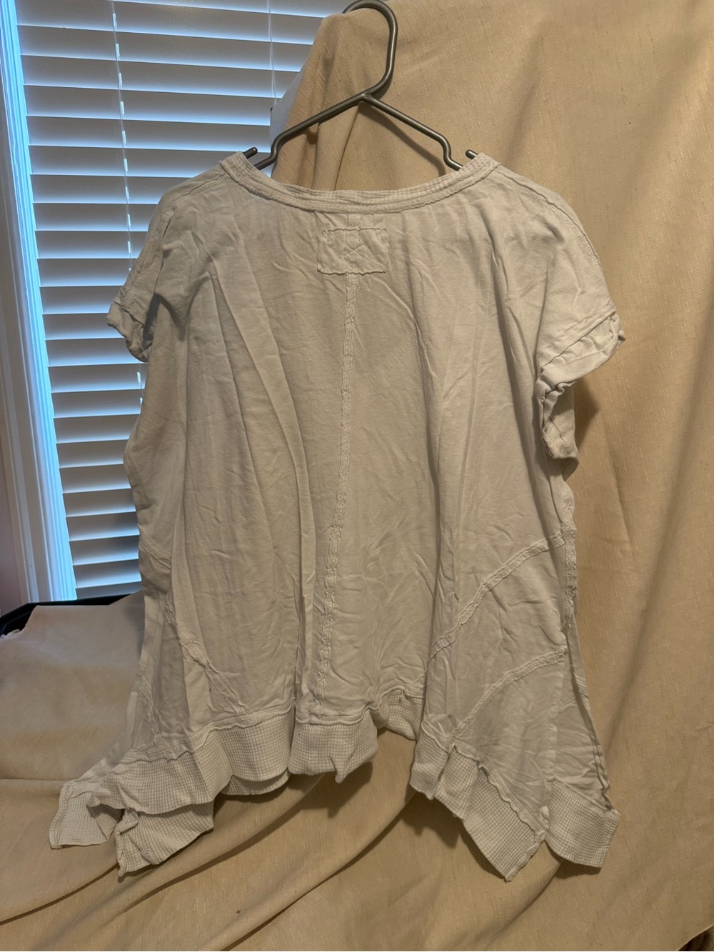 We The Free White V-Neck Flow Tunic Top - Picture 2 of 4